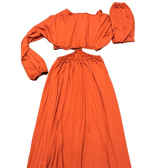 NWT Fantastic Fawn maxi in copper cut out waist & open back. Elastic waist - Picture 6 of 15